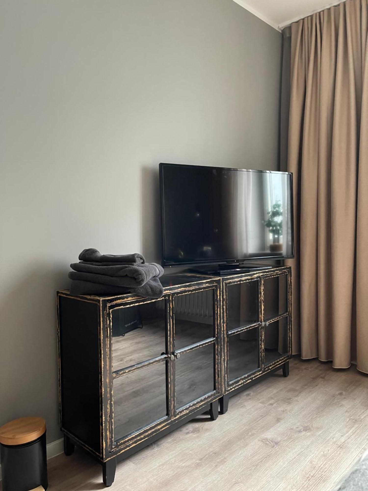 Zimmer In Der Altstadt บีเลอเฟล์ด ภายนอก รูปภาพ